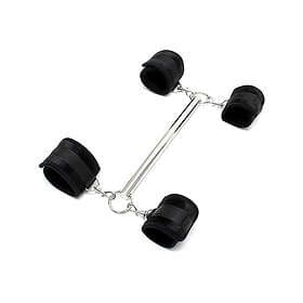 Rimba Spreader Bar with Cuffs