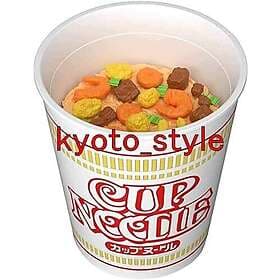 Best Hit Chronicle 1/1 Cup Noodle Model Kit