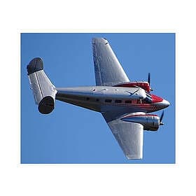 Revell Beechcraft Model 18 1:48