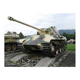 Revell Gift Set Panther Ausf. D 1:35