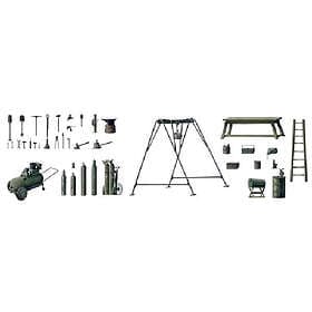 Italeri 1:35 FIELD TOOL SHOP