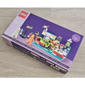 LEGO 40687 Alien Space Diner