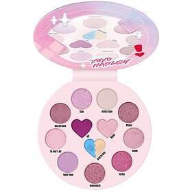 Essence Harley Quinn Palette