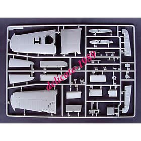 Trumpeter 1/32 Vought F4U-4 Corsair