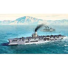 Trumpeter 1/700 HMS Ark Royal 1939