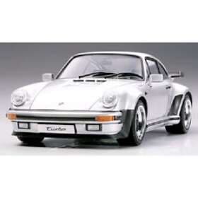 Tamiya Porsche 911 Turbo '88 1:24