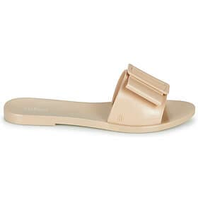 Melissa Shoes Babe (Women's)
